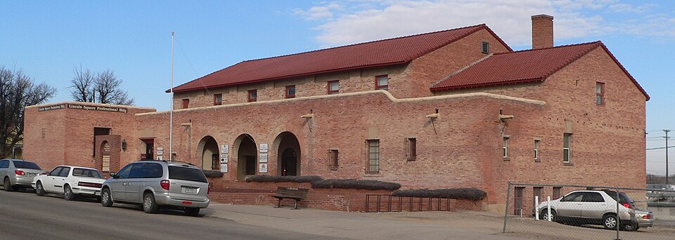 Photograph of Lincoln School