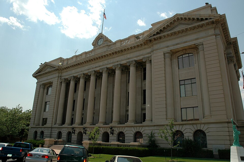 Photograph of Weld County Courthouse