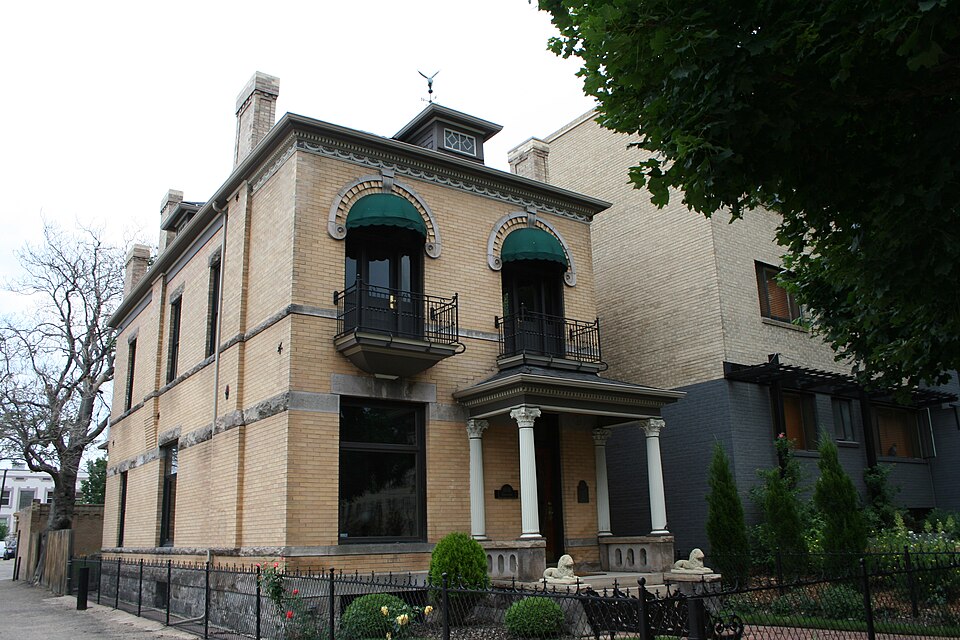 Photograph of Guerrieri-Decunto House