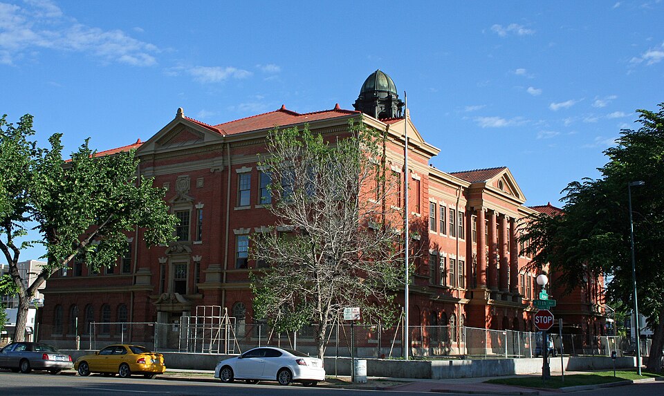 Photograph of Evans School