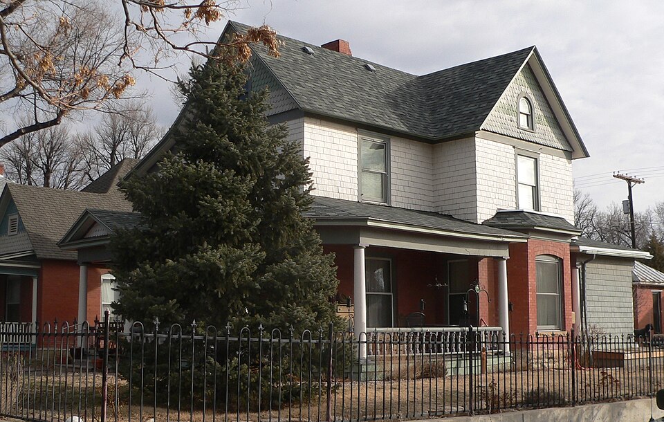 Photograph of San Juan Avenue Historic District