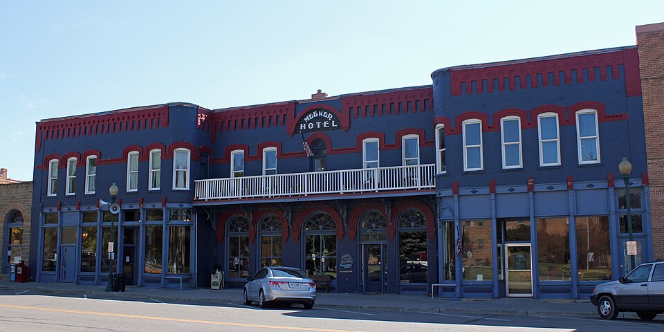 Photograph of Meeker Hotel