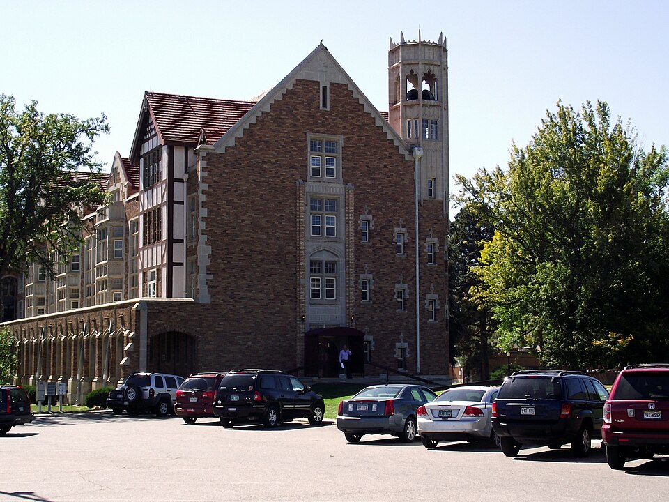 Photograph of Holy Cross Abbey