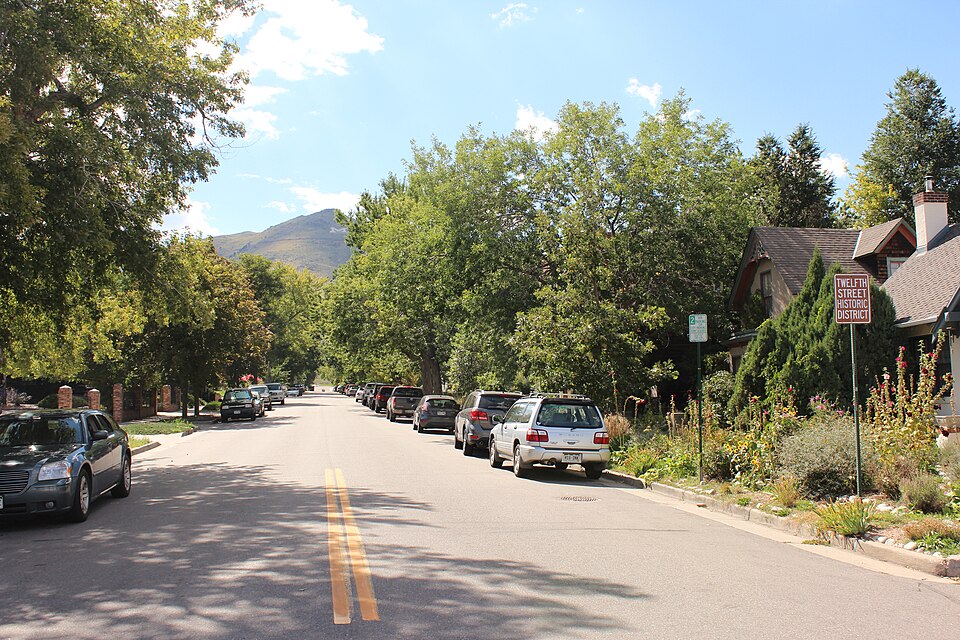 Photograph of Twelfth Street Historic Residential District