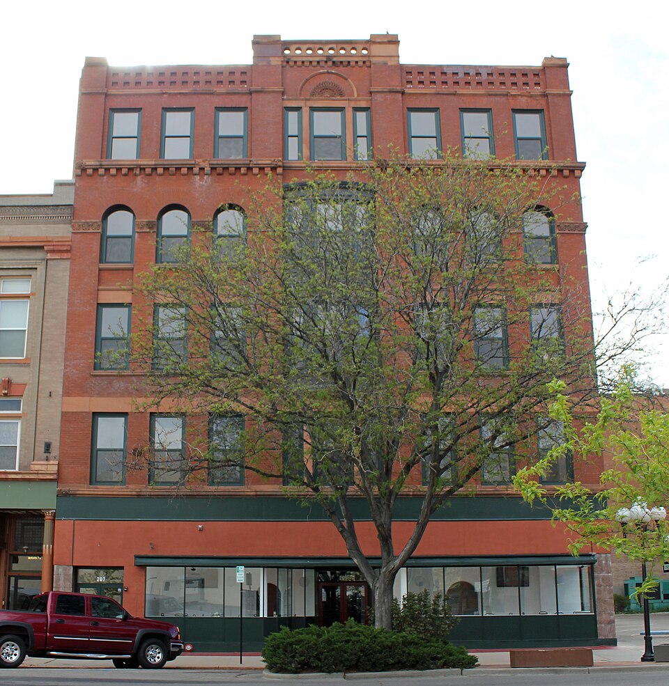 Photograph of Mechanics Building