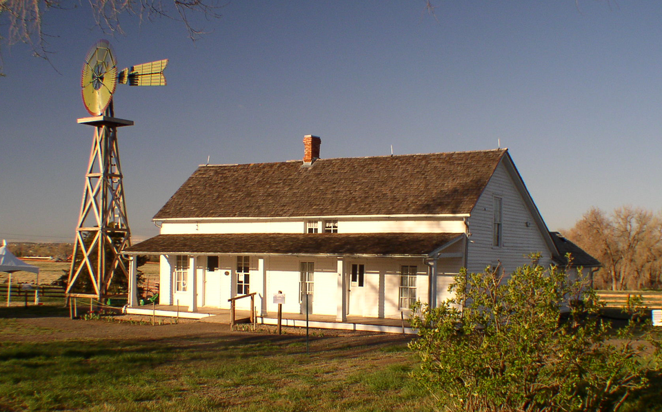 Photograph of Seventeen Mile House