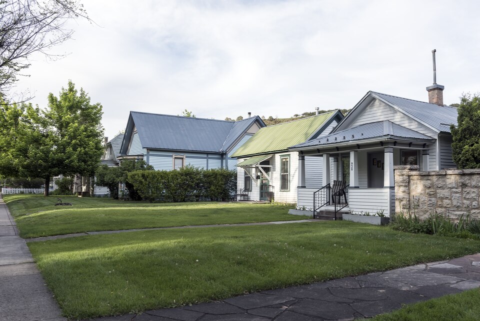 Photograph of East Third Avenue Historic Residential District
