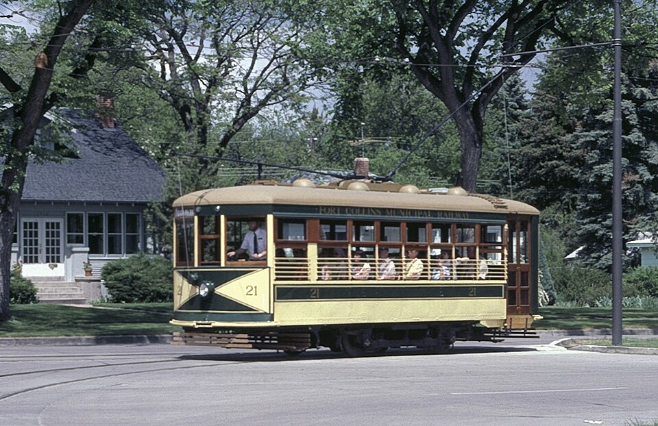 Photograph of Fort Collins Municipal Railway Birney Safety Streetcar No. 21