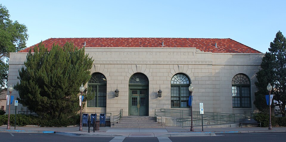 Photograph of Montrose Post Office