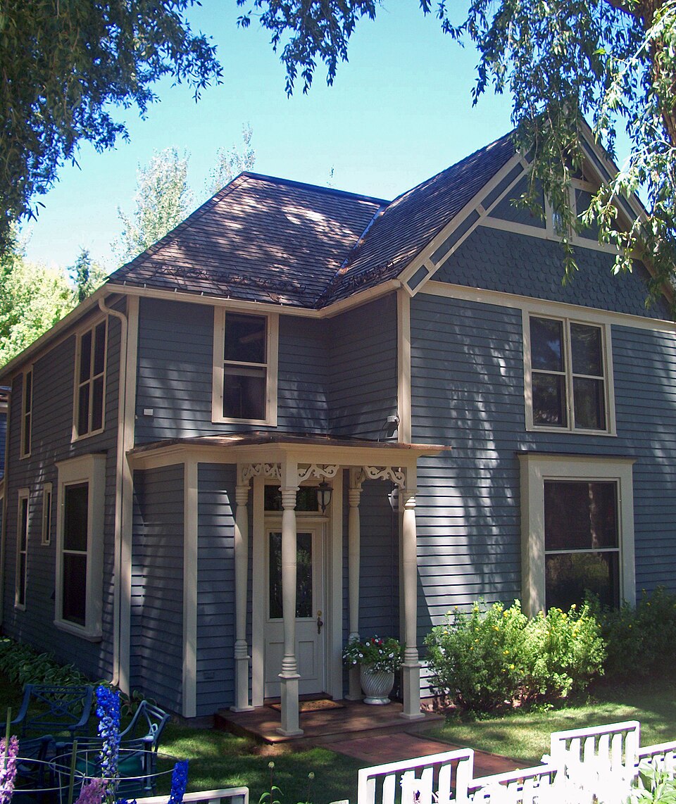 Photograph of Davis Waite House