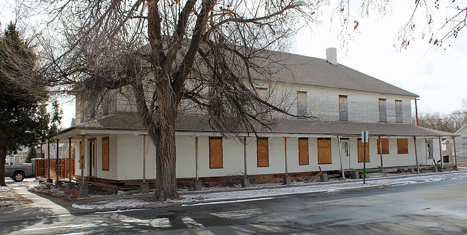 Photograph of Lett Hotel