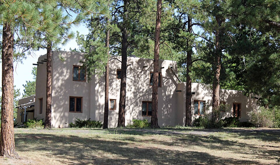 Photograph of Reginald Sinclaire House