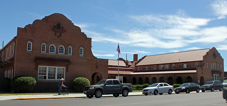 Photograph of Alamosa County Courthouse