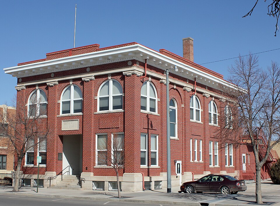 Photograph of Fort Morgan City Hall