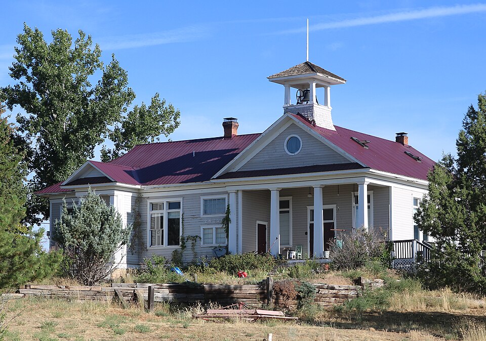 Photograph of Lebanon School