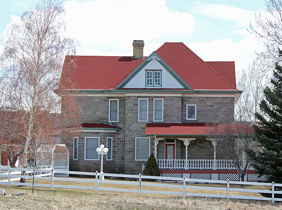 Photograph of Stolte House