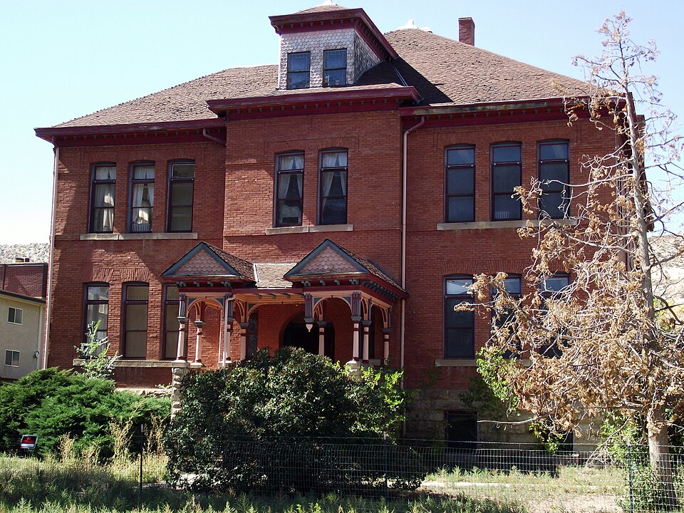 Photograph of Mount Saint Scholastica Academy, East Building