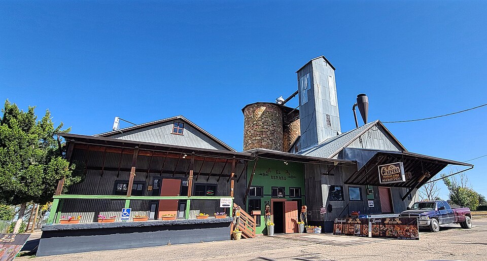 Photograph of Ottesen Grain Company Feed Mill