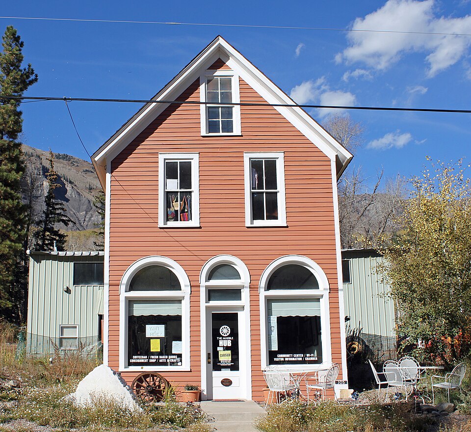 Photograph of Marble City State Bank Building