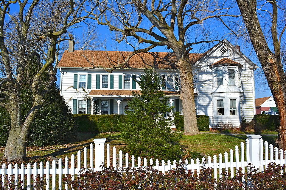 Photograph of David Robbins Homestead