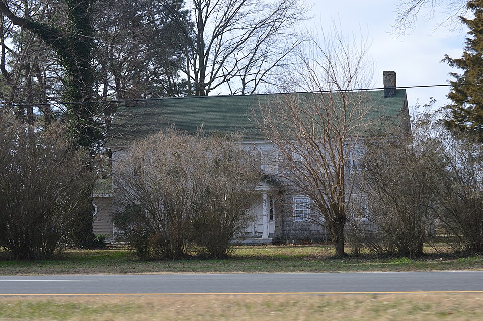 Photograph of Tharp House