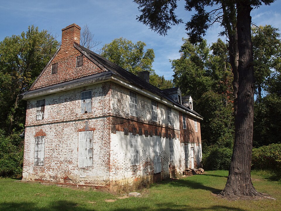 Photograph of Lum's Mill House