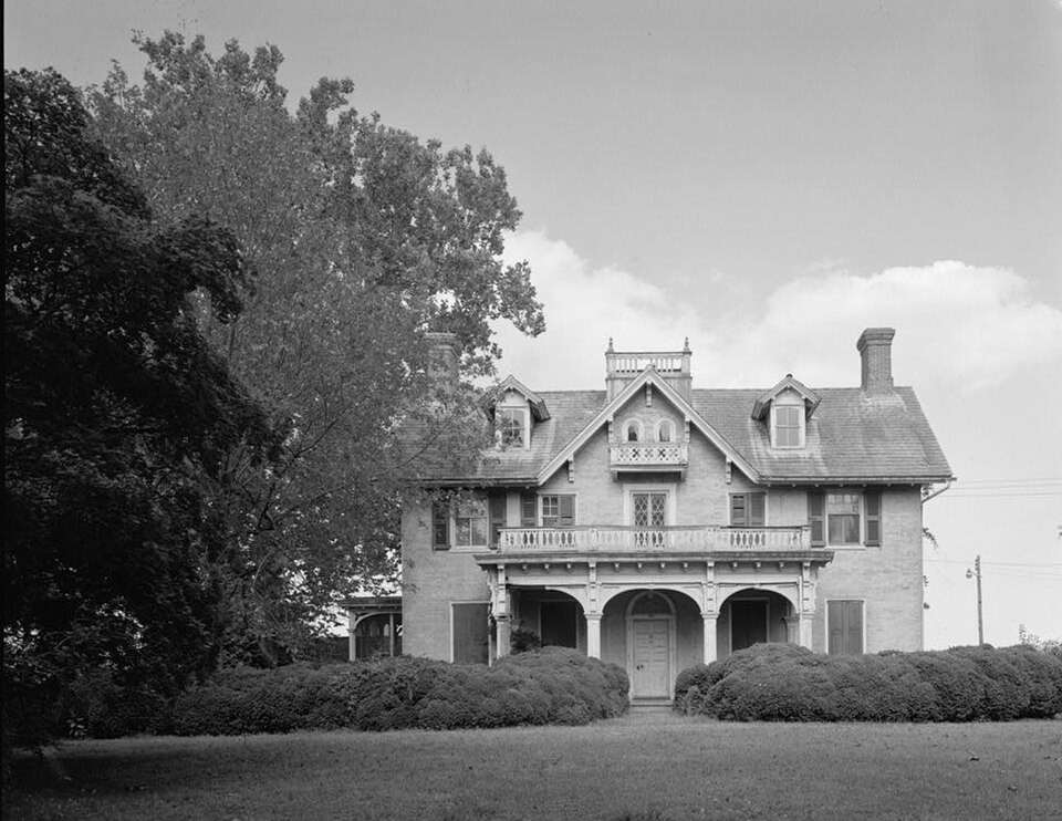 Photograph of Greenlawn