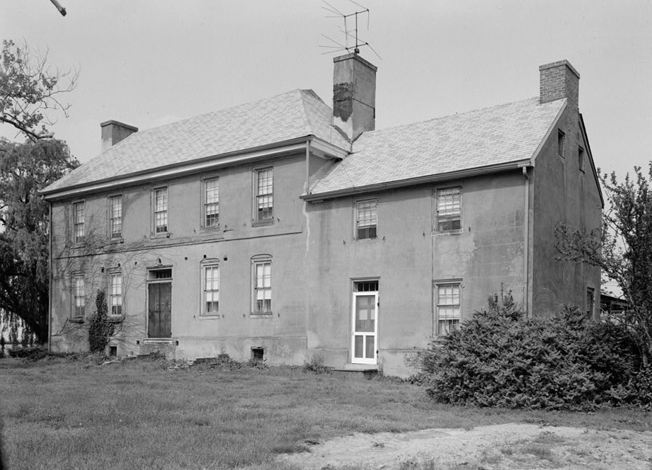 Photograph of Arnold S. Naudain House