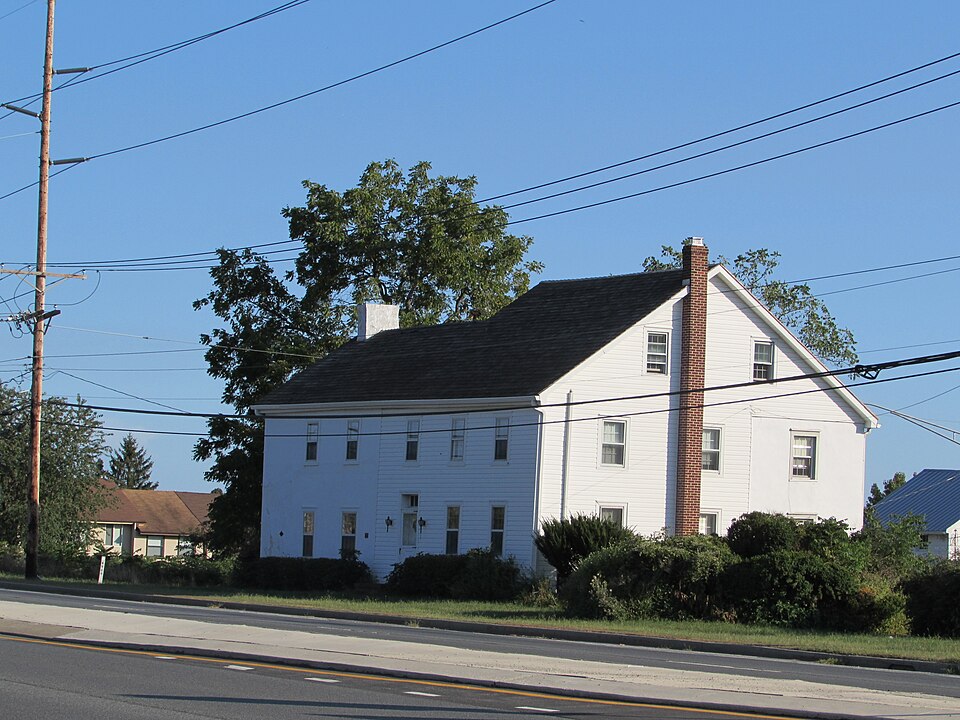 Photograph of Mermaid Tavern (Newark, Delaware)