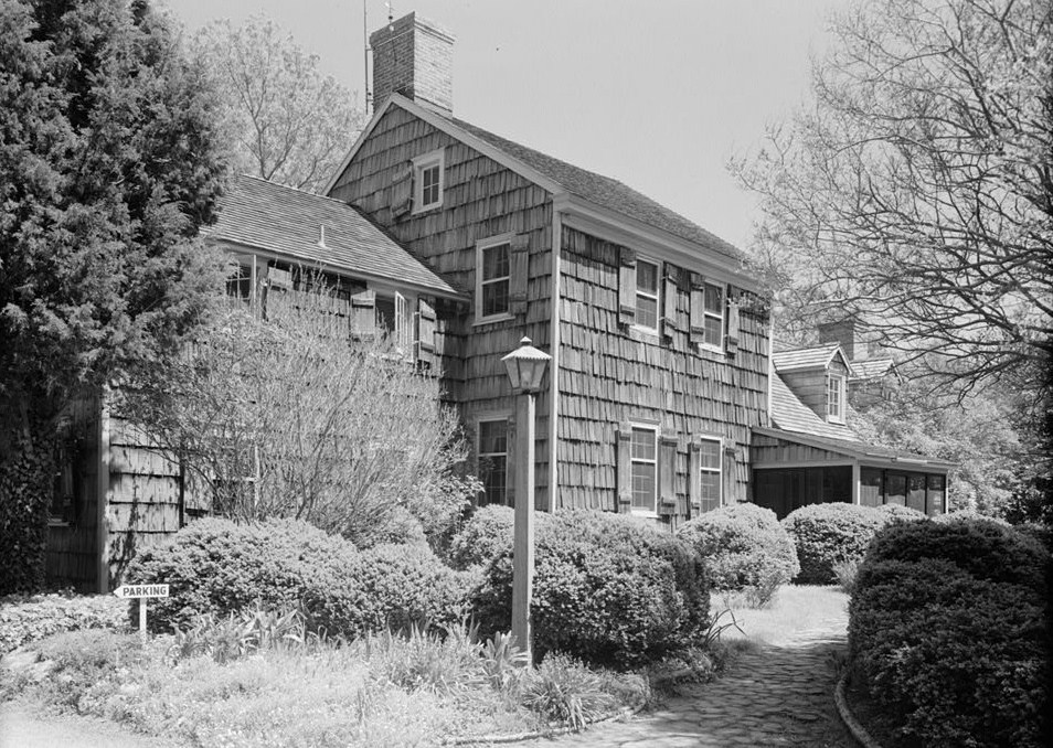 Photograph of Peter Marsh House