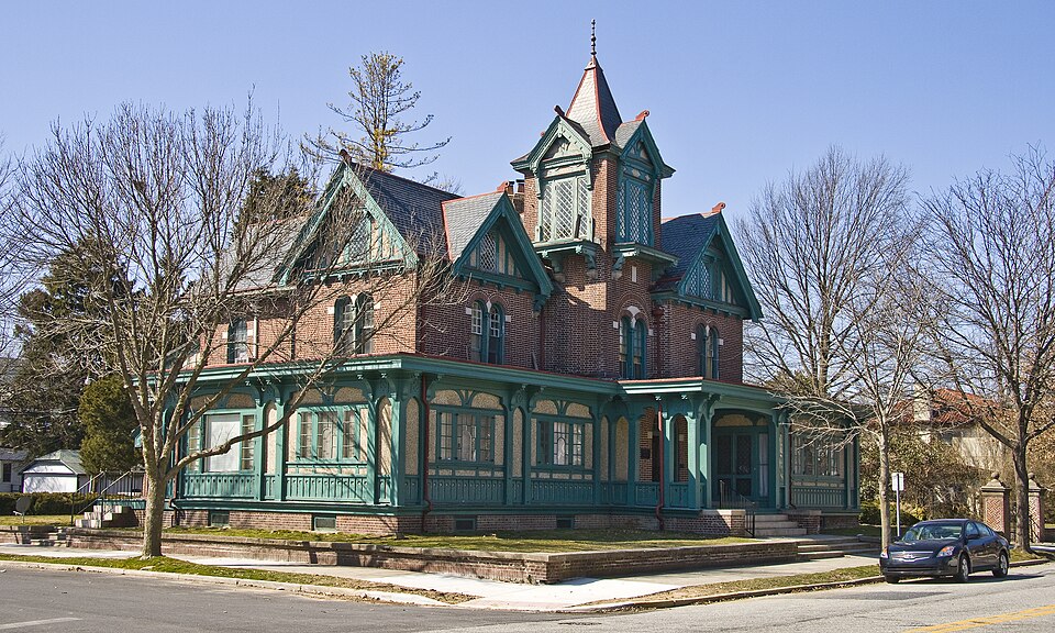 Photograph of Victorian Dover Historic District