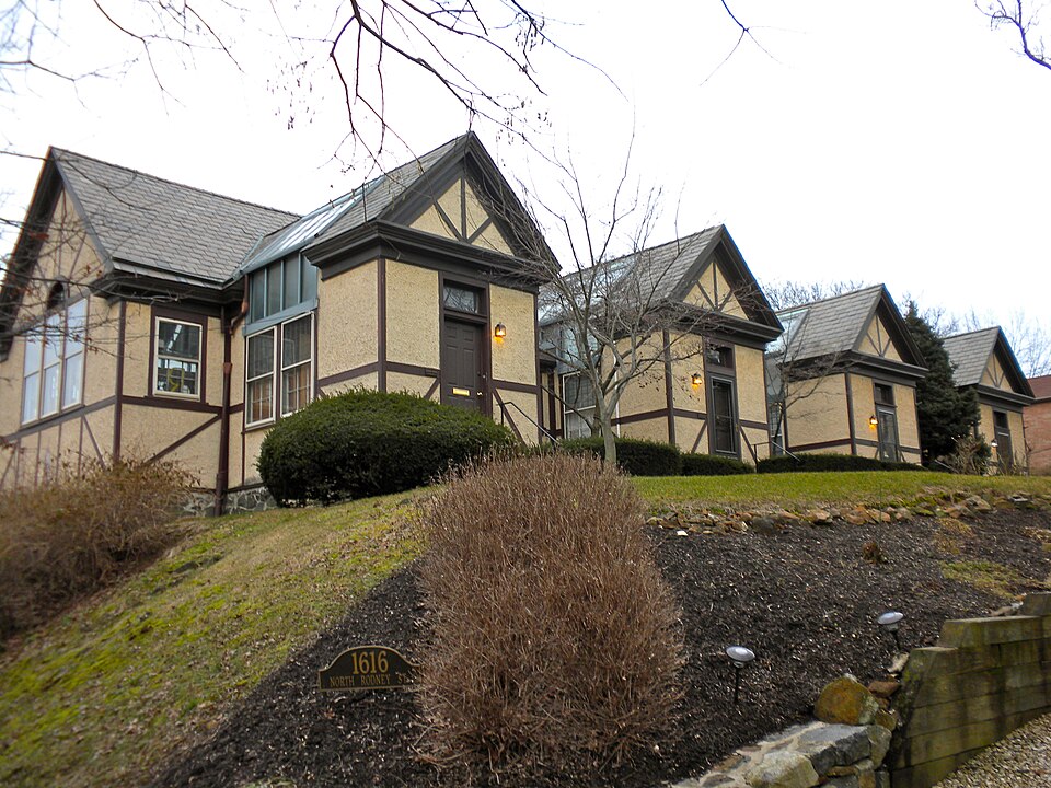 Photograph of Frank E. Schoonover Studios