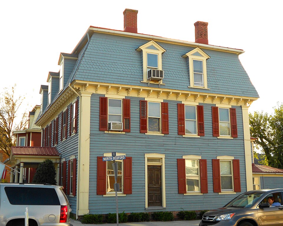 Photograph of Richards Mansion