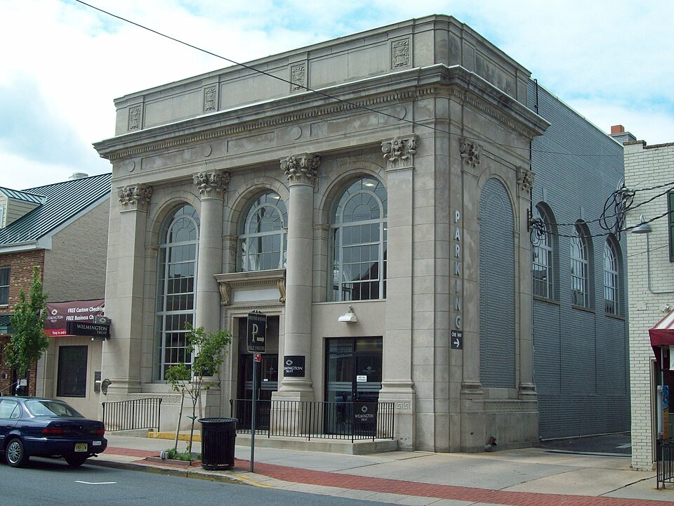 Photograph of Wilmington Trust Company Bank