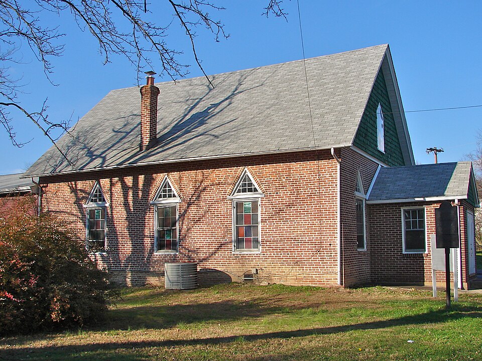 Photograph of Old Fort Church