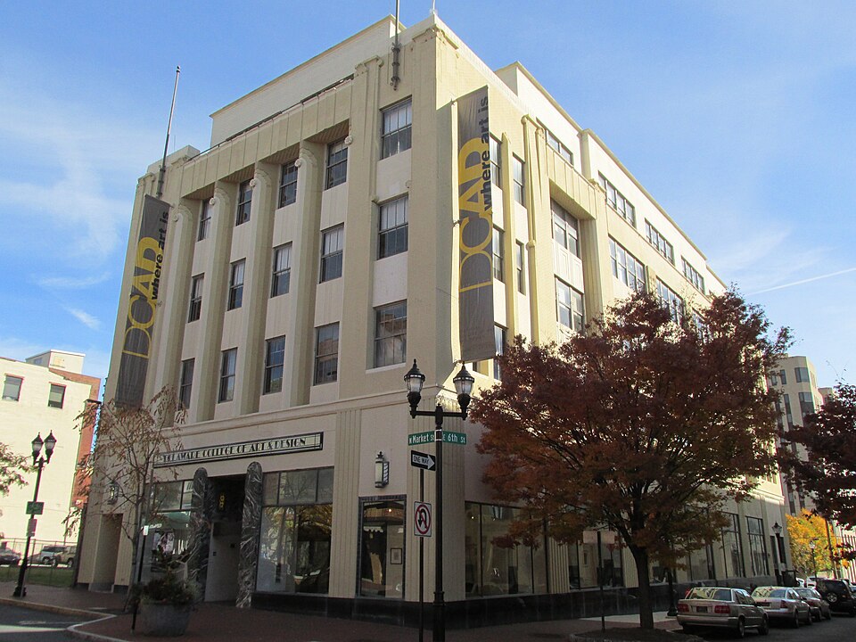Photograph of Delmarva Power & Light Building