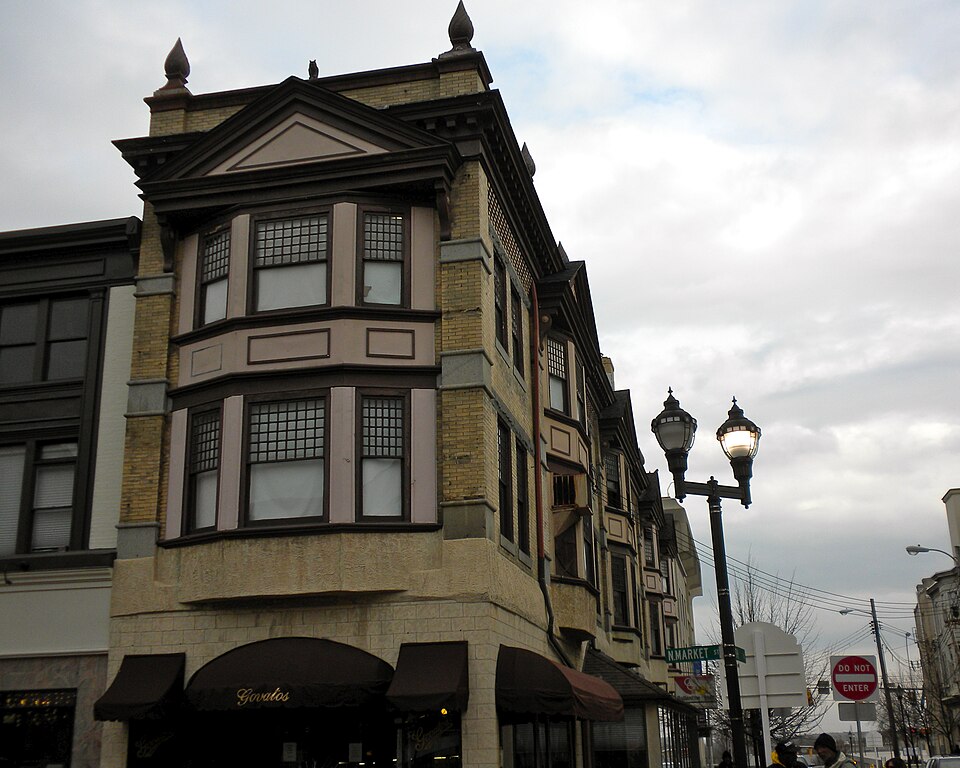Photograph of Govatos'/McVey Building