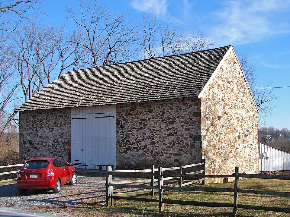 Photograph of J. Eastburn Barn