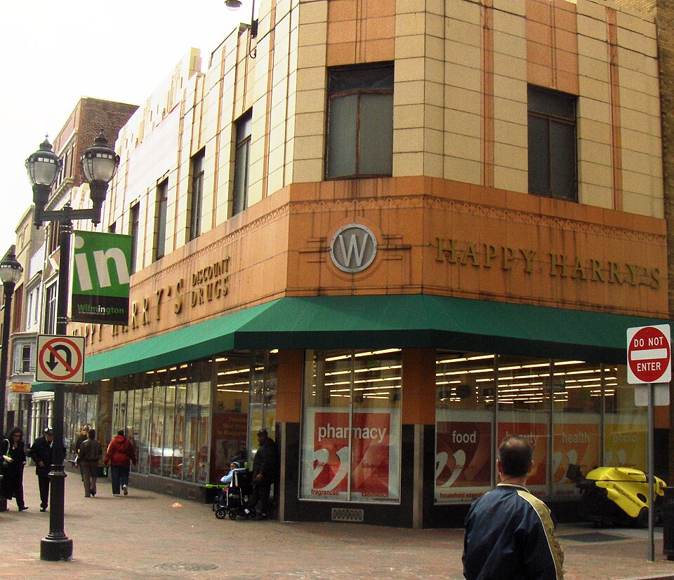 Photograph of F. W. Woolworth Building