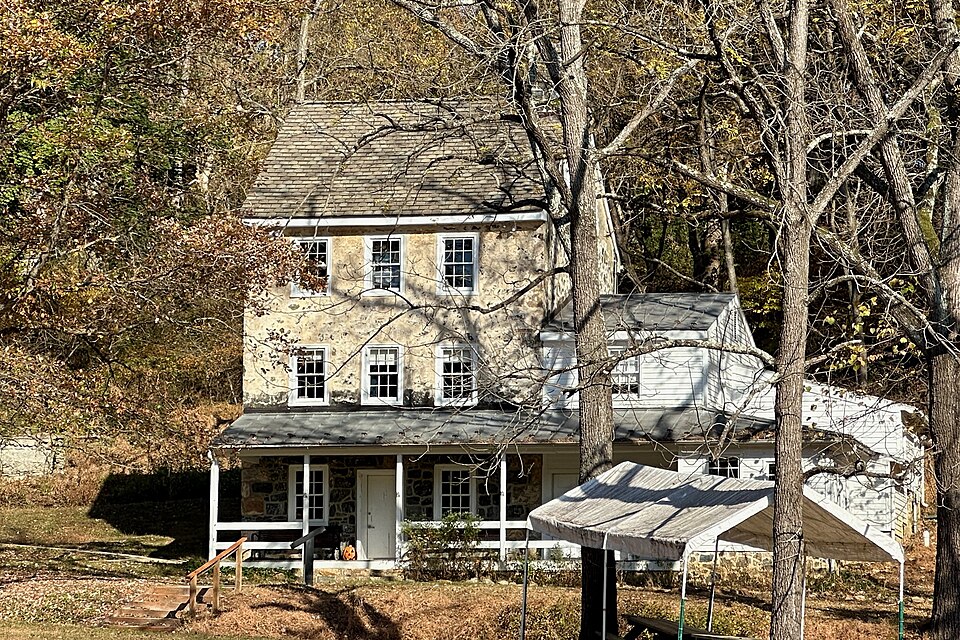 Photograph of Chambers House