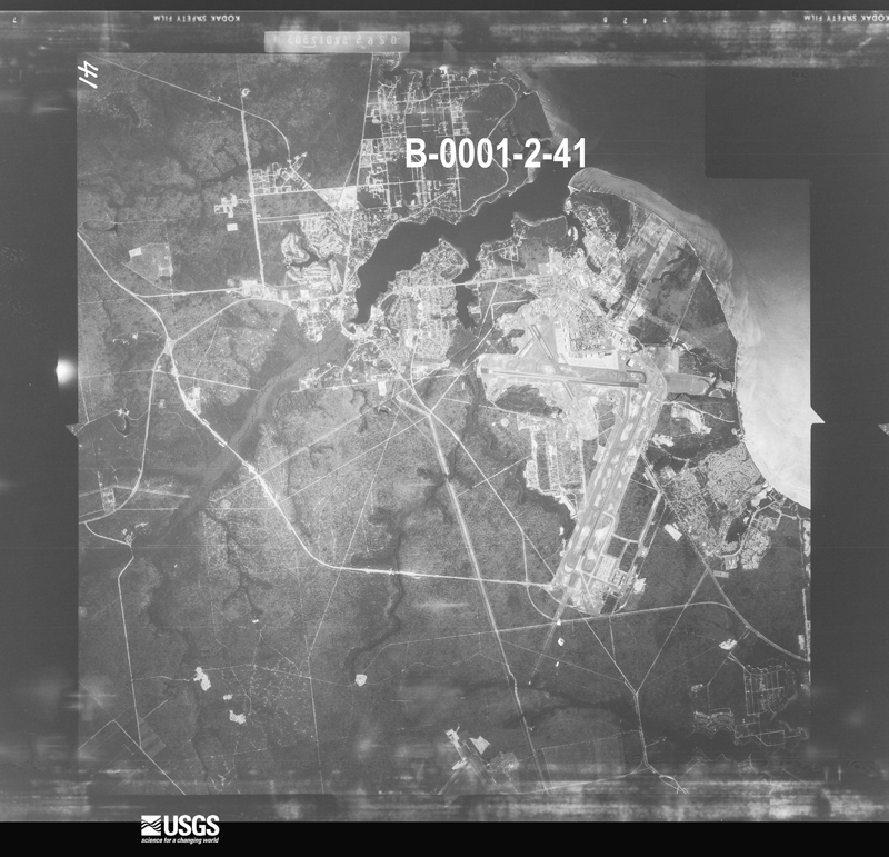 U.S. Geological Survey aerial photograph, 1968-02-09, scale 1:125577