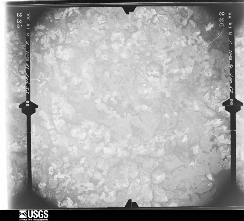 U.S. Geological Survey aerial photograph, 1952-01-30, scale 1:69000