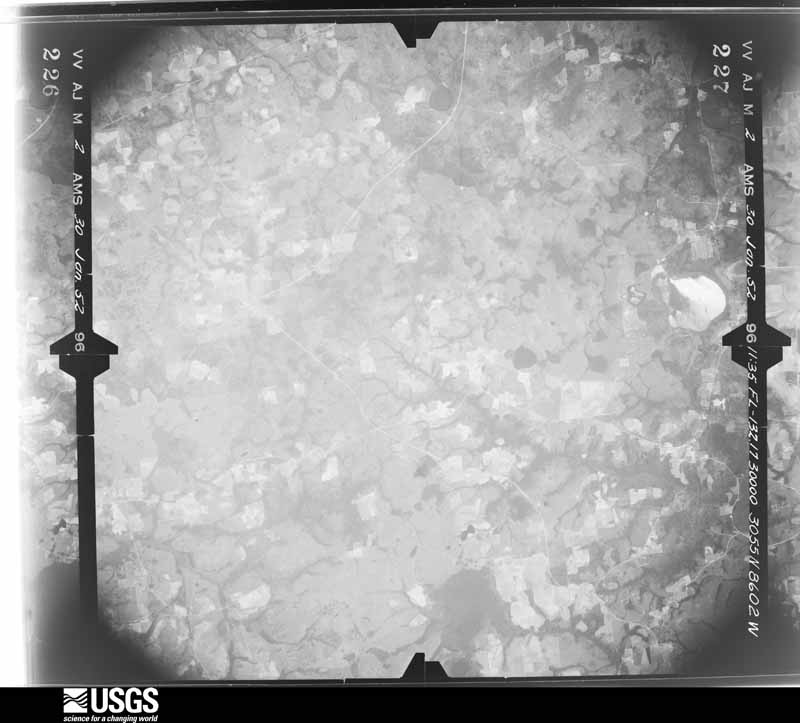 U.S. Geological Survey aerial photograph, 1952-01-30, scale 1:69000