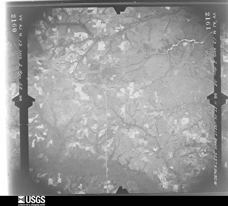 U.S. Geological Survey aerial photograph, 1952-04-02, scale 1:69000