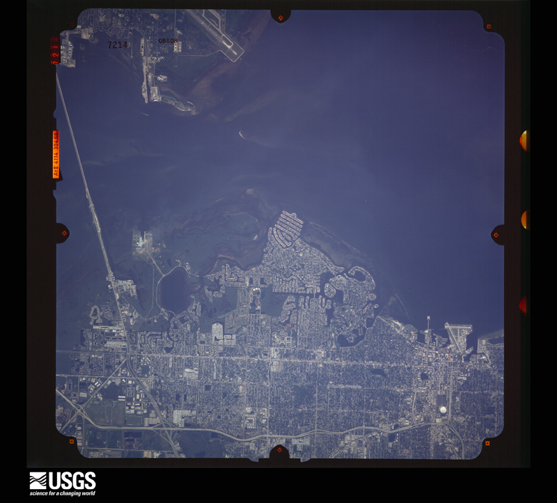 U.S. Geological Survey aerial photograph, 2004-08-20, scale 1:65000
