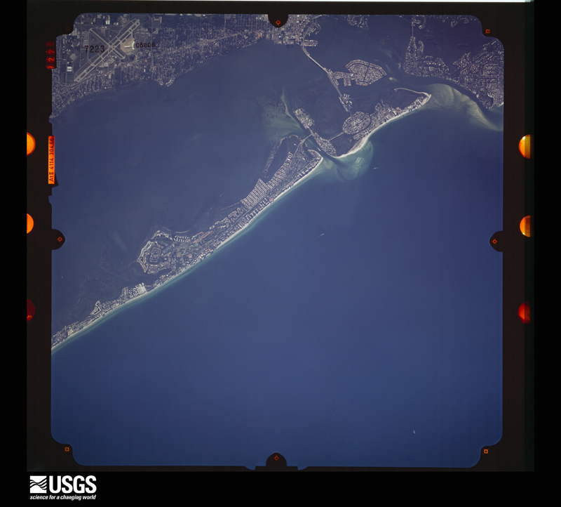 U.S. Geological Survey aerial photograph, 2004-08-20, scale 1:65200