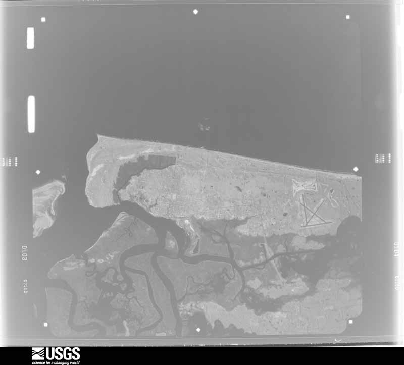 U.S. Geological Survey aerial photograph, 1975-10-18, scale 1:64000