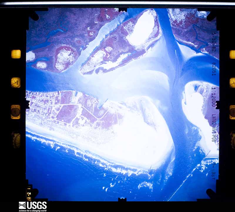 U.S. Geological Survey aerial photograph, 1982-05-11, scale 1:12989
