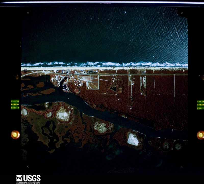 U.S. Geological Survey aerial photograph, 1983-01-16, scale 1:15426