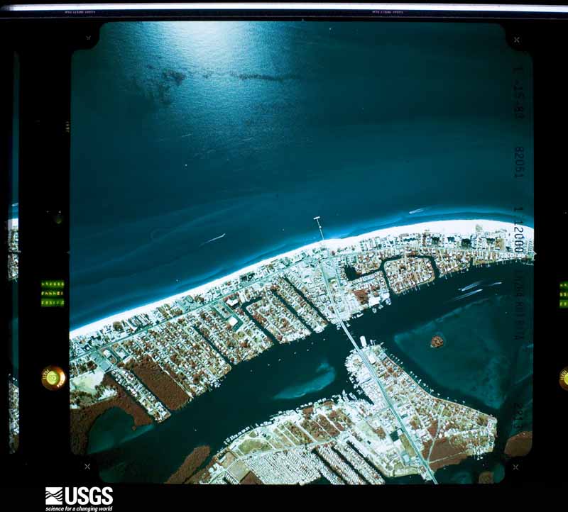 U.S. Geological Survey aerial photograph, 1983-01-16, scale 1:25923